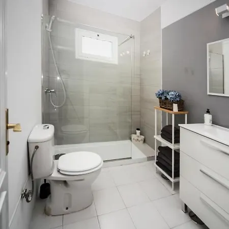 公寓 Luxury Sea Front Ii *